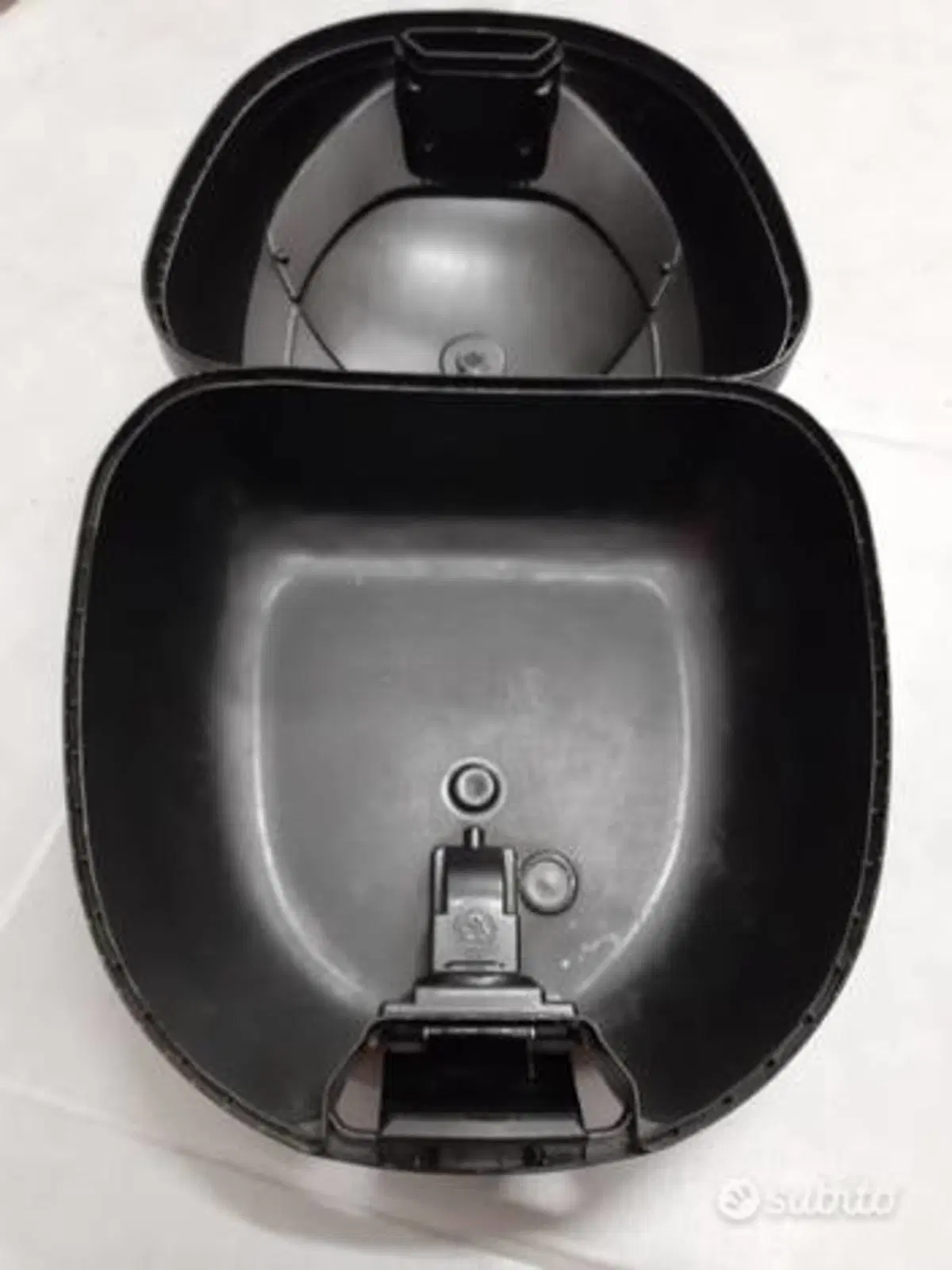 Bauletto Givi Gilera Nexus 500 E300N Monolock nero (2)