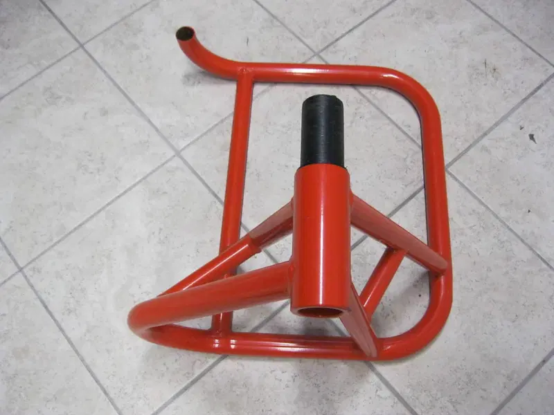 Cavalletto posteriore MV Agusta (3)