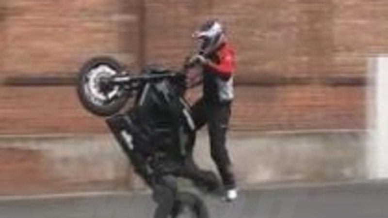 Ducati Diavel Stunt