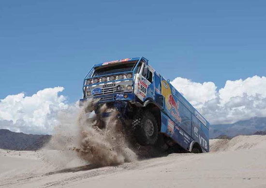 Nico Cereghini: “La Dakar come il TT: rischio eccessivo?”