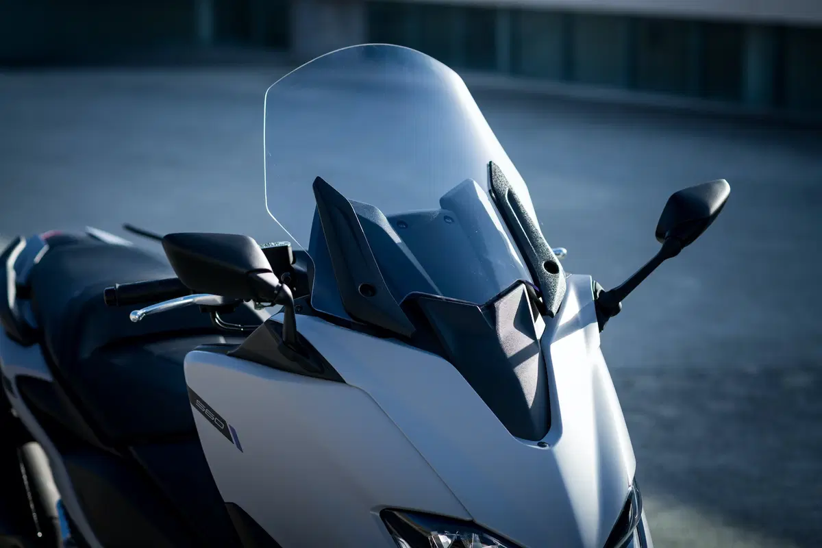 Nuovo Yamaha TMAX 560 e TECH MAX 2020. Settimo cielo (21)