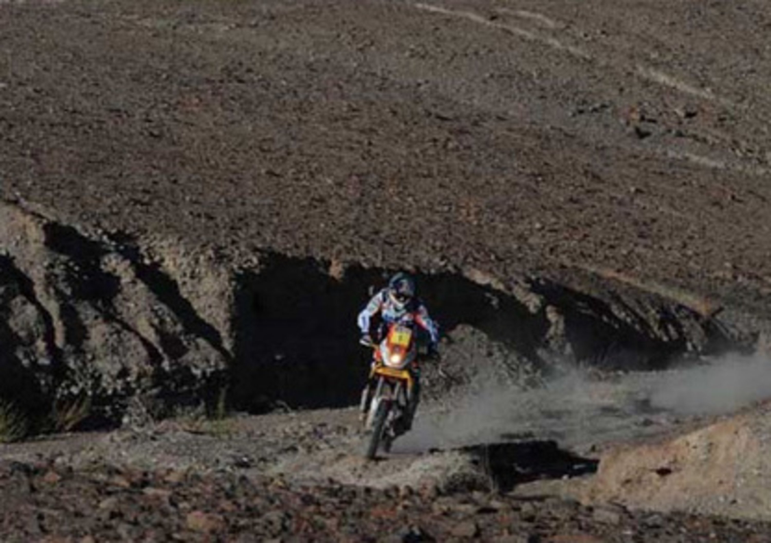 Dakar 2012, 8a Tappa. Coma vince e torna al comando