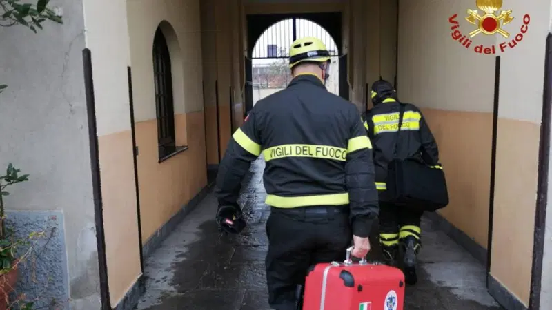 Un monopattino elettrico responsabile dell'incendio sui Navigli a Milano