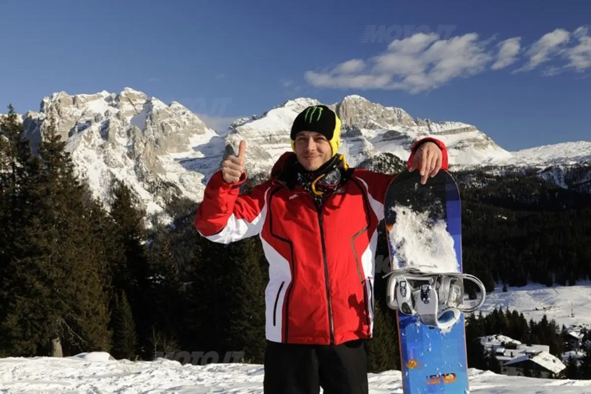 Wrooom 2012: Rossi in sella alla Desmosedici sulla neve! (48)