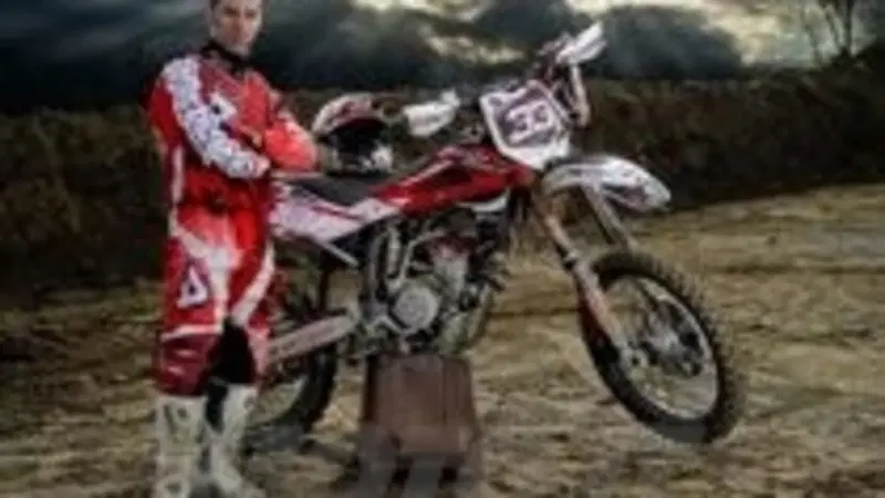 Marco Melandri: "Amo il cross. Ci si pu&ograve; far male, ma non giochiamo a biliardo!" 