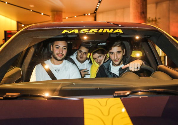 Fassina Experience: da Rho alla Rinascente su una Stelvio Quadrifoglio con Niccolò Canepa, Freccia Verde, Noisyboy