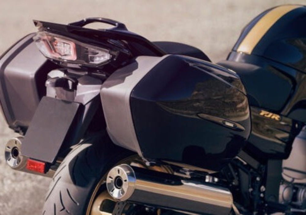 Yamaha FJR 1300 AE Ultimate Edition (2019 - 20) (5)