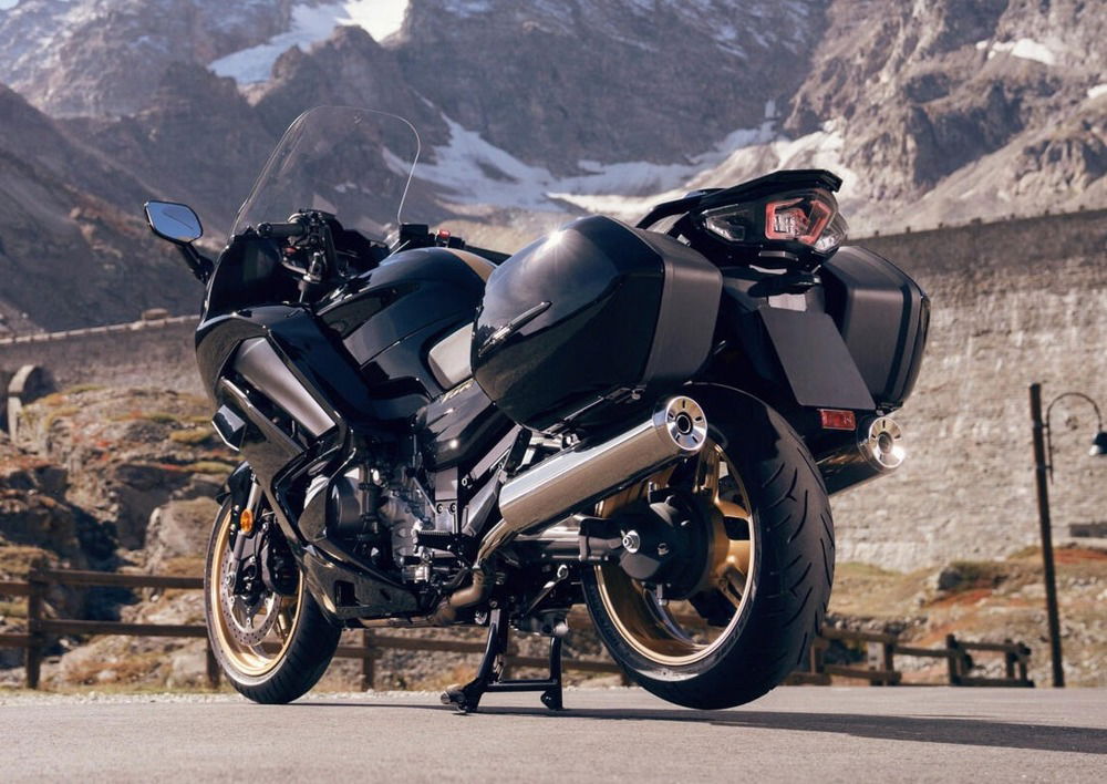 Yamaha FJR 1300 AE Ultimate Edition (2019 - 20) (3)