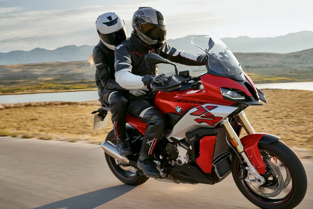 Nuova BMW S1000XR a EICMA 2019: foto, dati e prezzi (4)