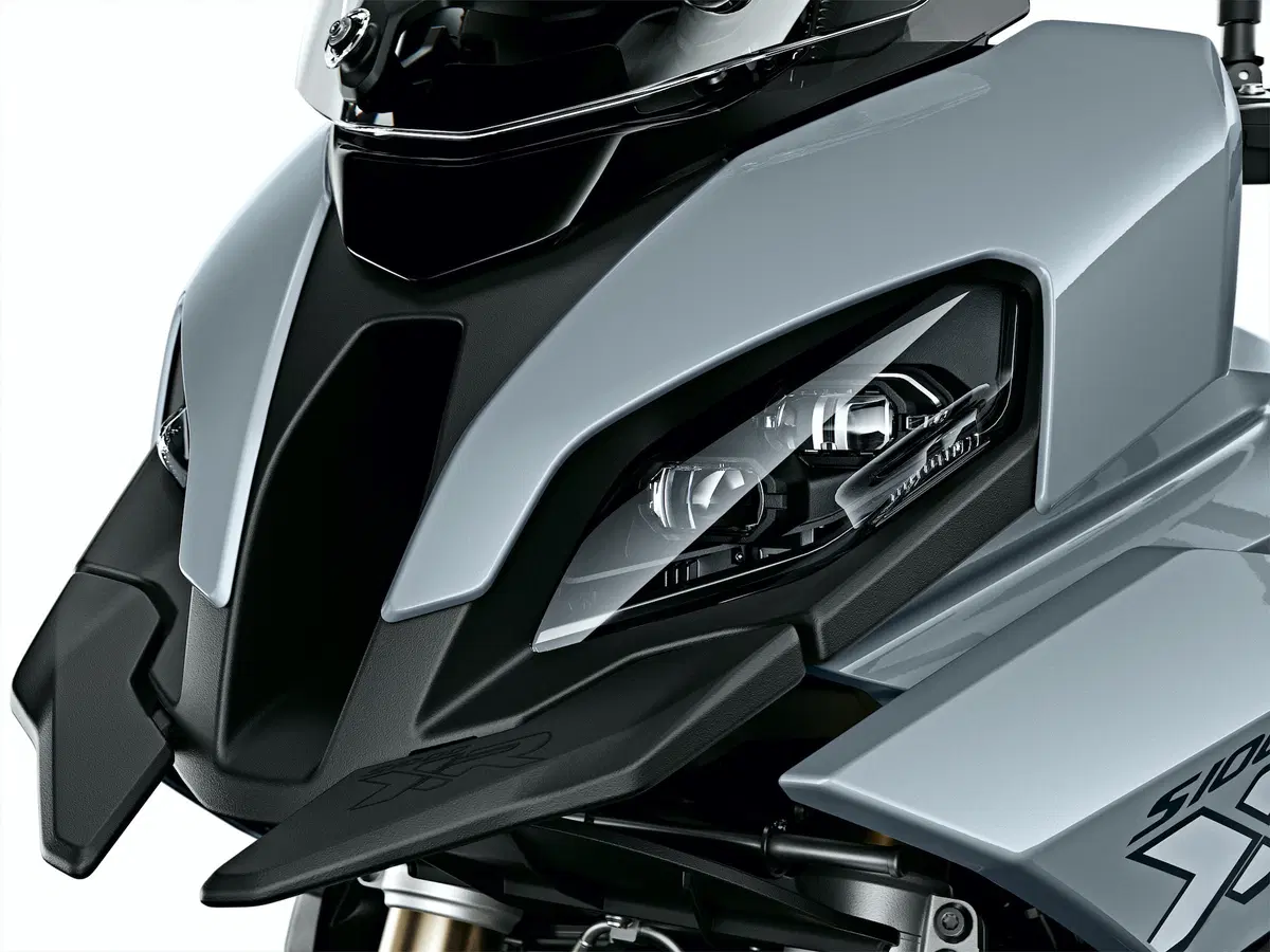 Nuova BMW S1000XR a EICMA 2019: foto, dati e prezzi (9)