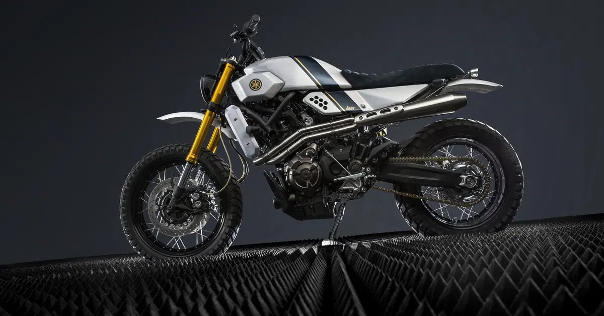 Yamaha XSR 700 by Bunker Custom