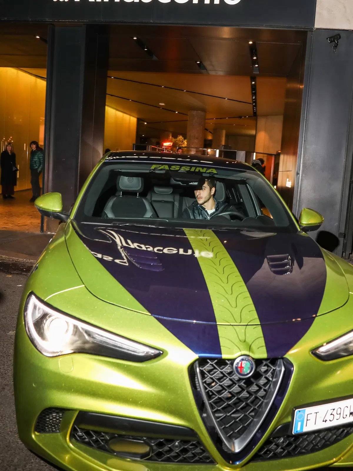 Fassina Experience: da Rho alla Rinascente su una Stelvio Quadrifoglio con Niccolò Canepa, Freccia V (7)