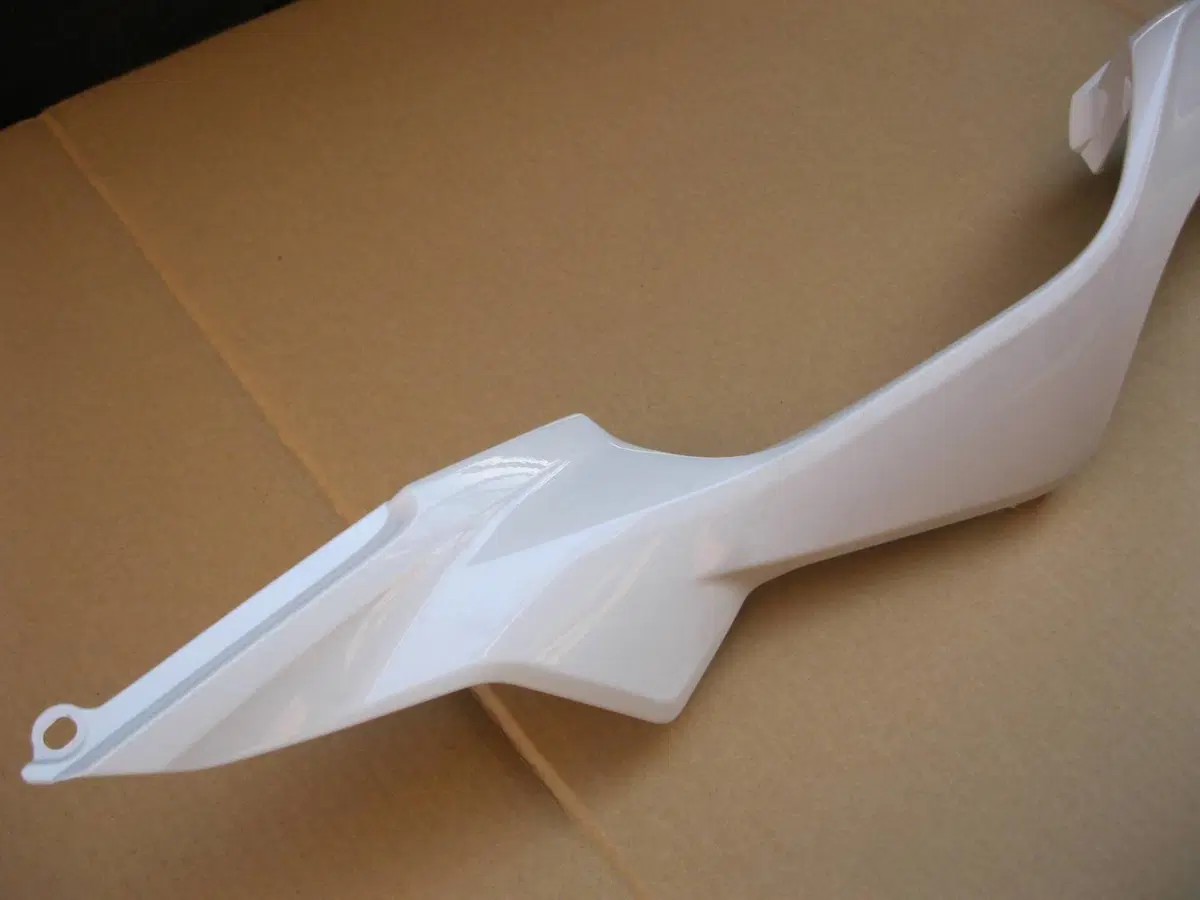 MV Agusta F3 675 fianchetto posteriore sinistro (4)