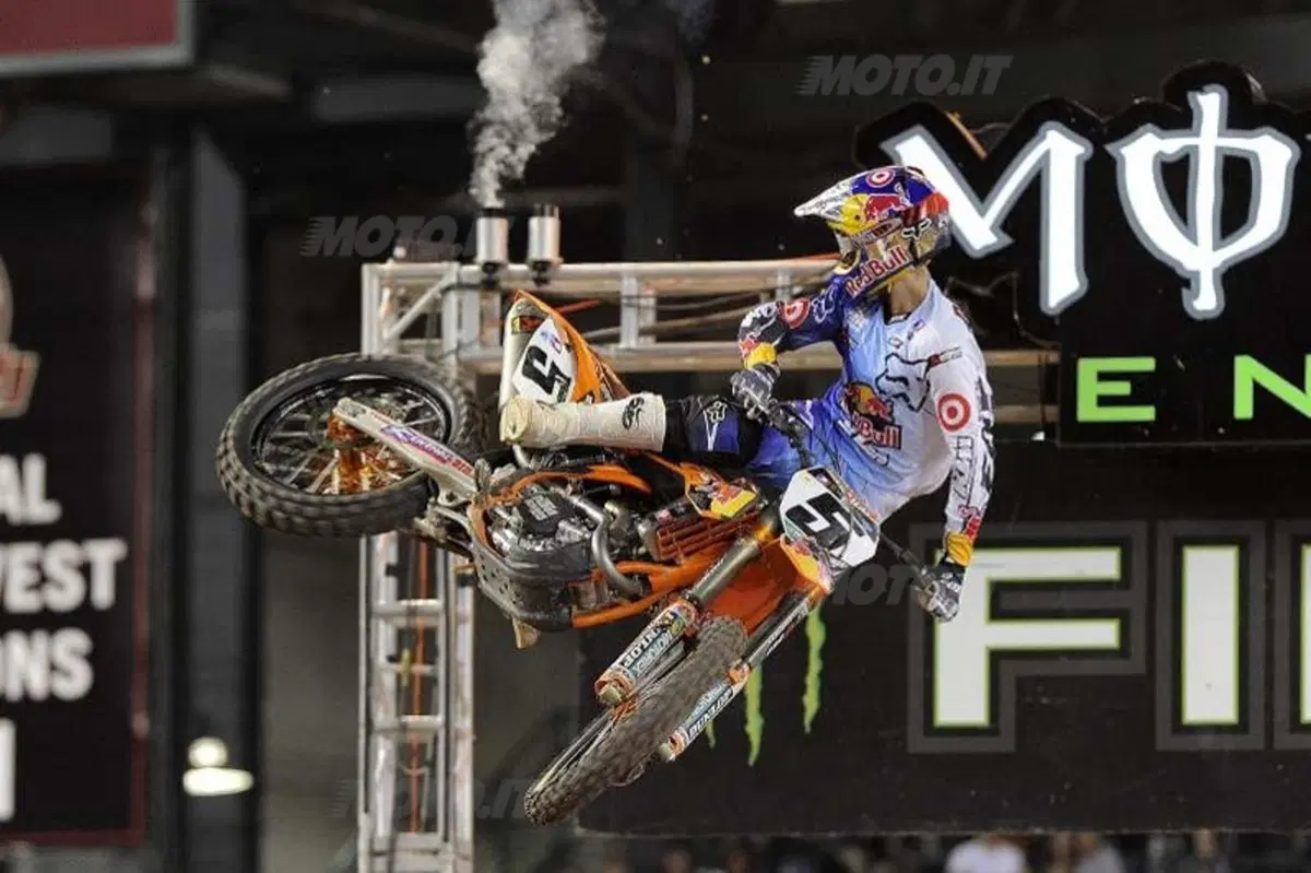 KTM storica con Dungey: vince per la prima volta la 450 in Supercross