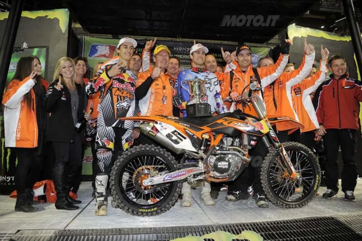 KTM storica con Dungey: vince per la prima volta la 450 in Supercross (3)