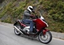 Nuovi listini moto e scooter Honda