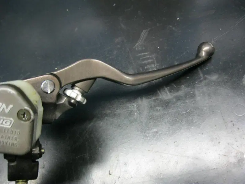 MV Agusta F4 impianto freno anteriore Brembo (5)