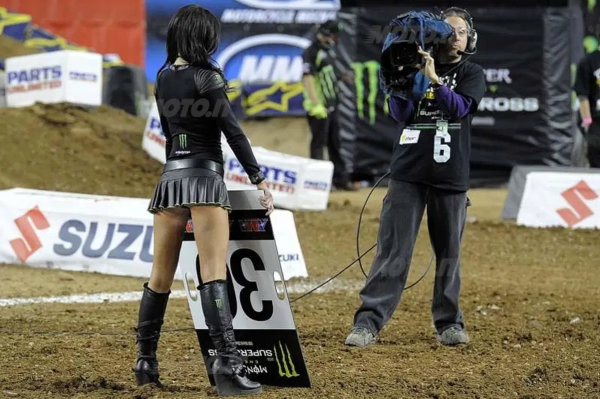 Le foto più spettacolari del Supercross di Phoenix  (71)