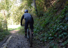 Fontana Educational 06: Trucchi per guidare l'eMTB sul fango