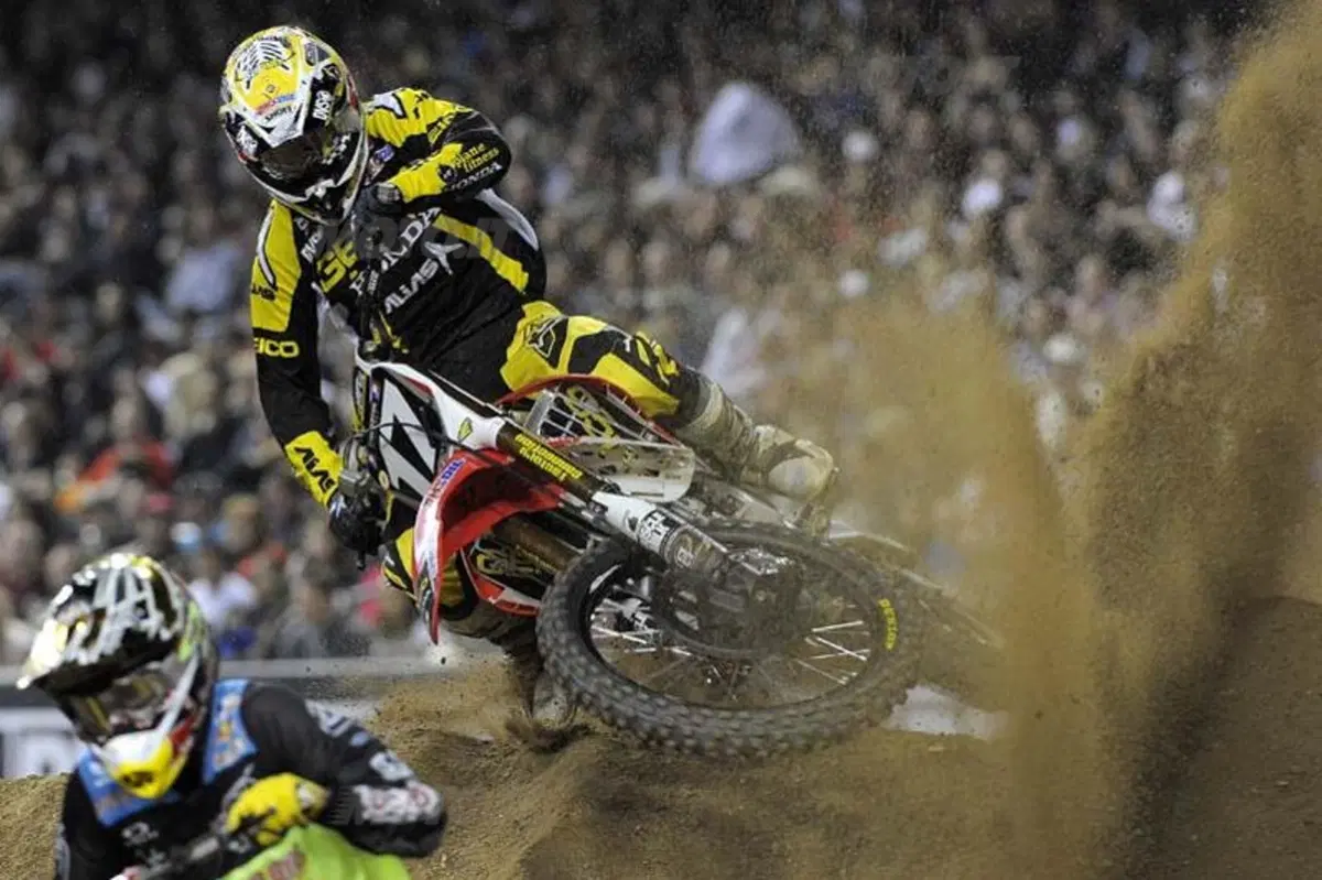 Le foto più spettacolari del Supercross di Phoenix  (85)