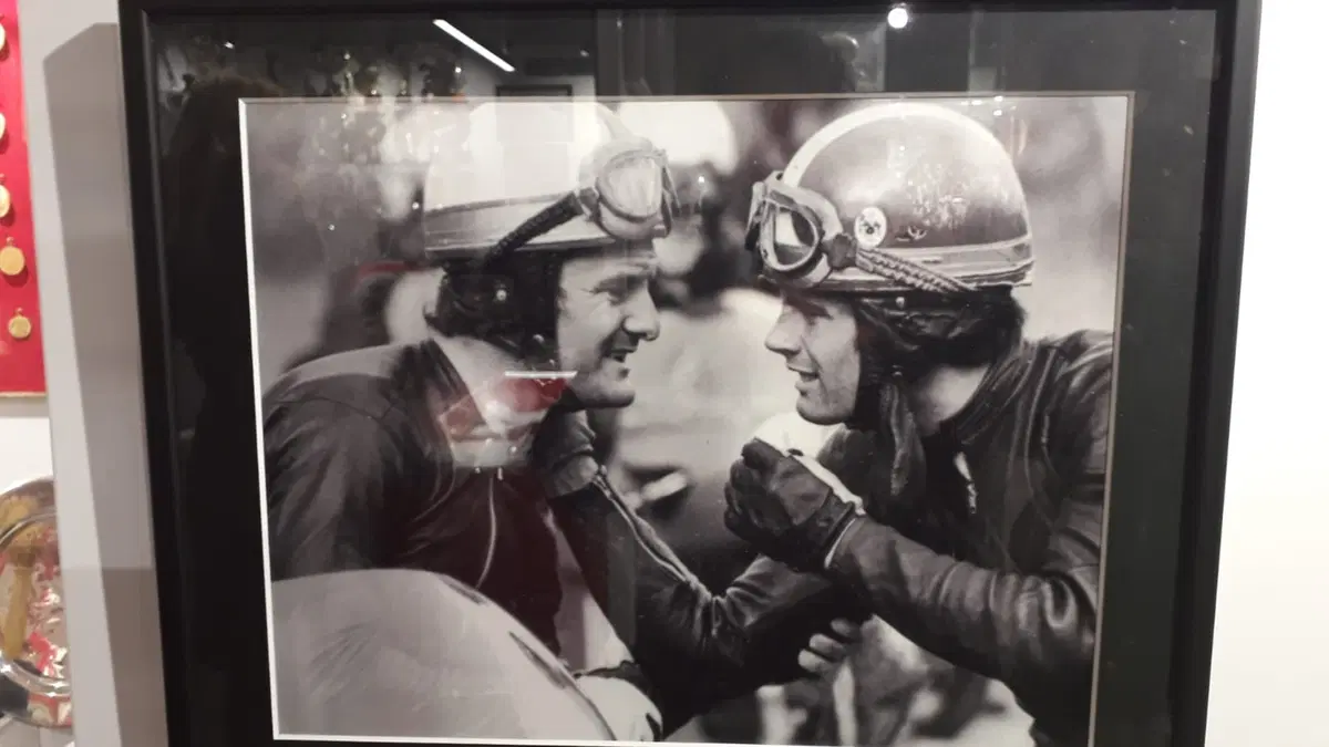 Giacomo Agostini e la nuova sala dei suoi trofei a Bergamo (19)