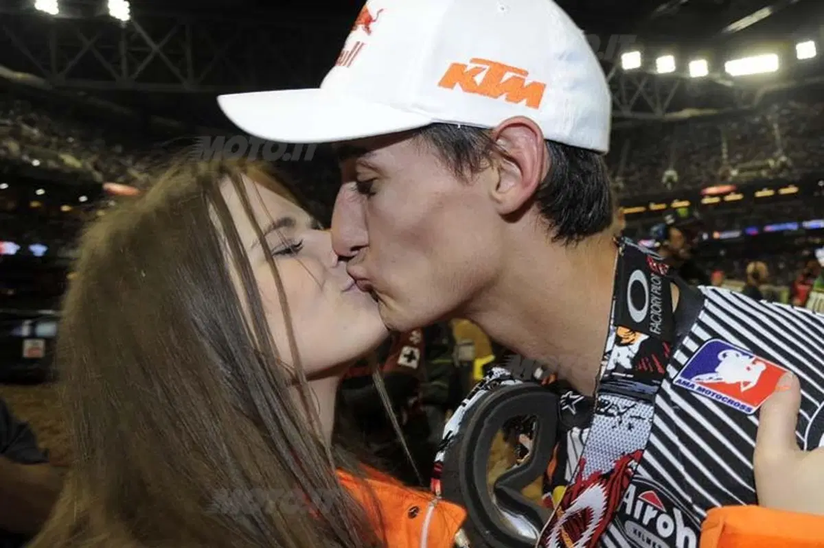 Le foto più spettacolari del Supercross di Phoenix  (89)
