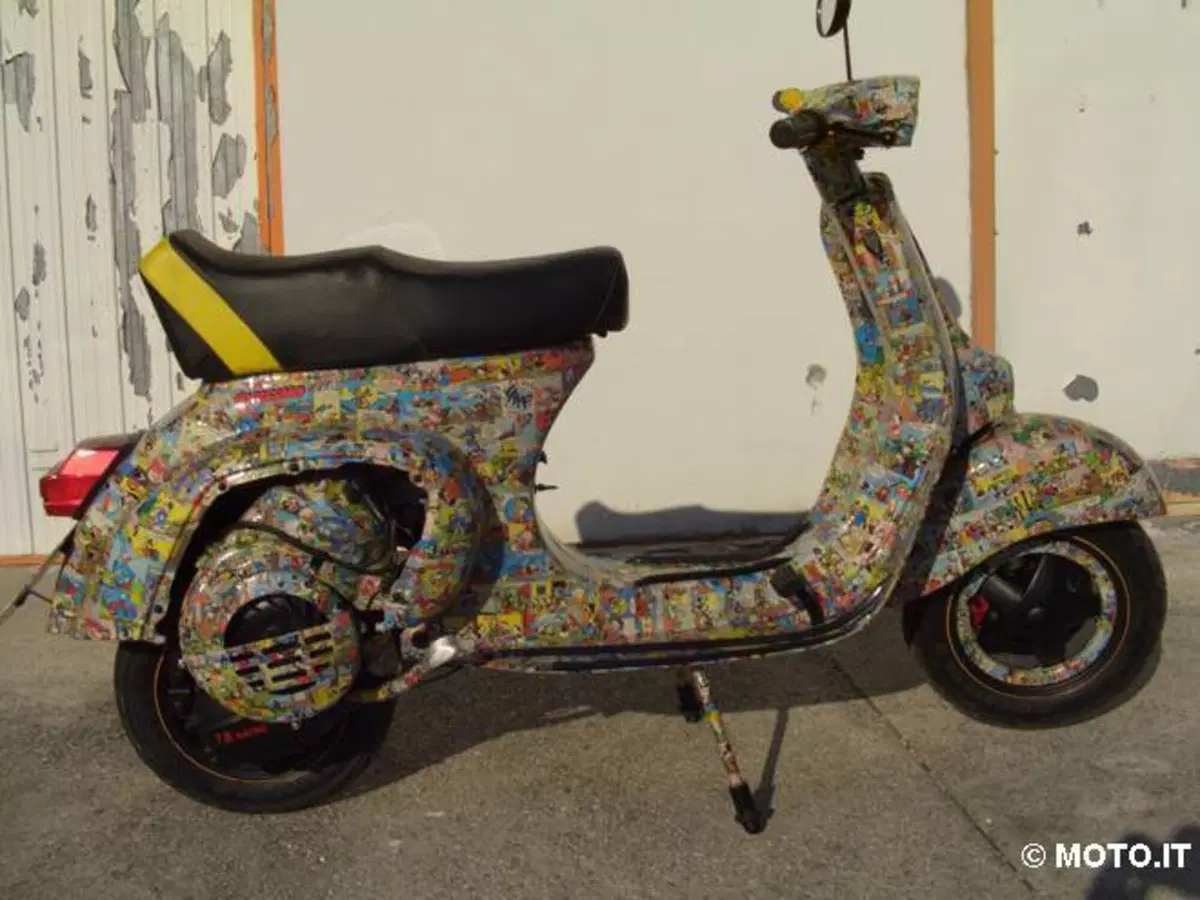Le strane di Moto.it: Piaggio Vespa 50 special Topolino (2)