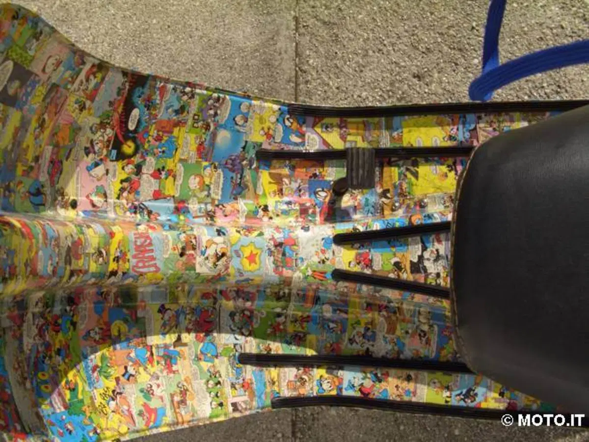 Le strane di Moto.it: Piaggio Vespa 50 special Topolino (3)