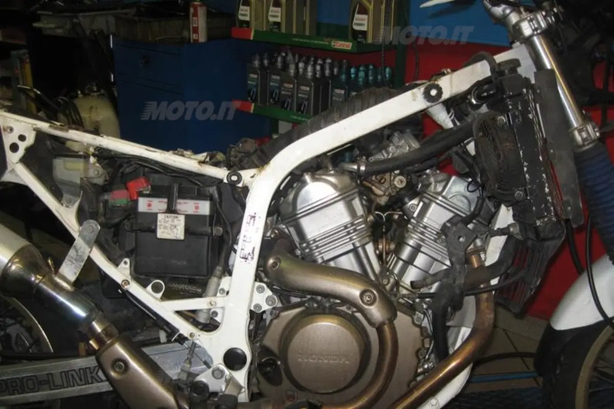 Come ti restauro l’Honda Africa Twin 650 (10)