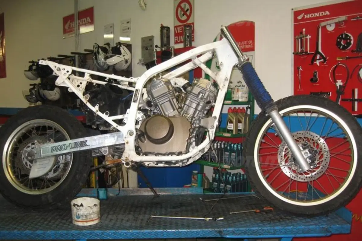 Come ti restauro l’Honda Africa Twin 650 (30)