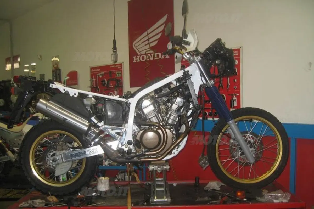 Come ti restauro l’Honda Africa Twin 650 (51)