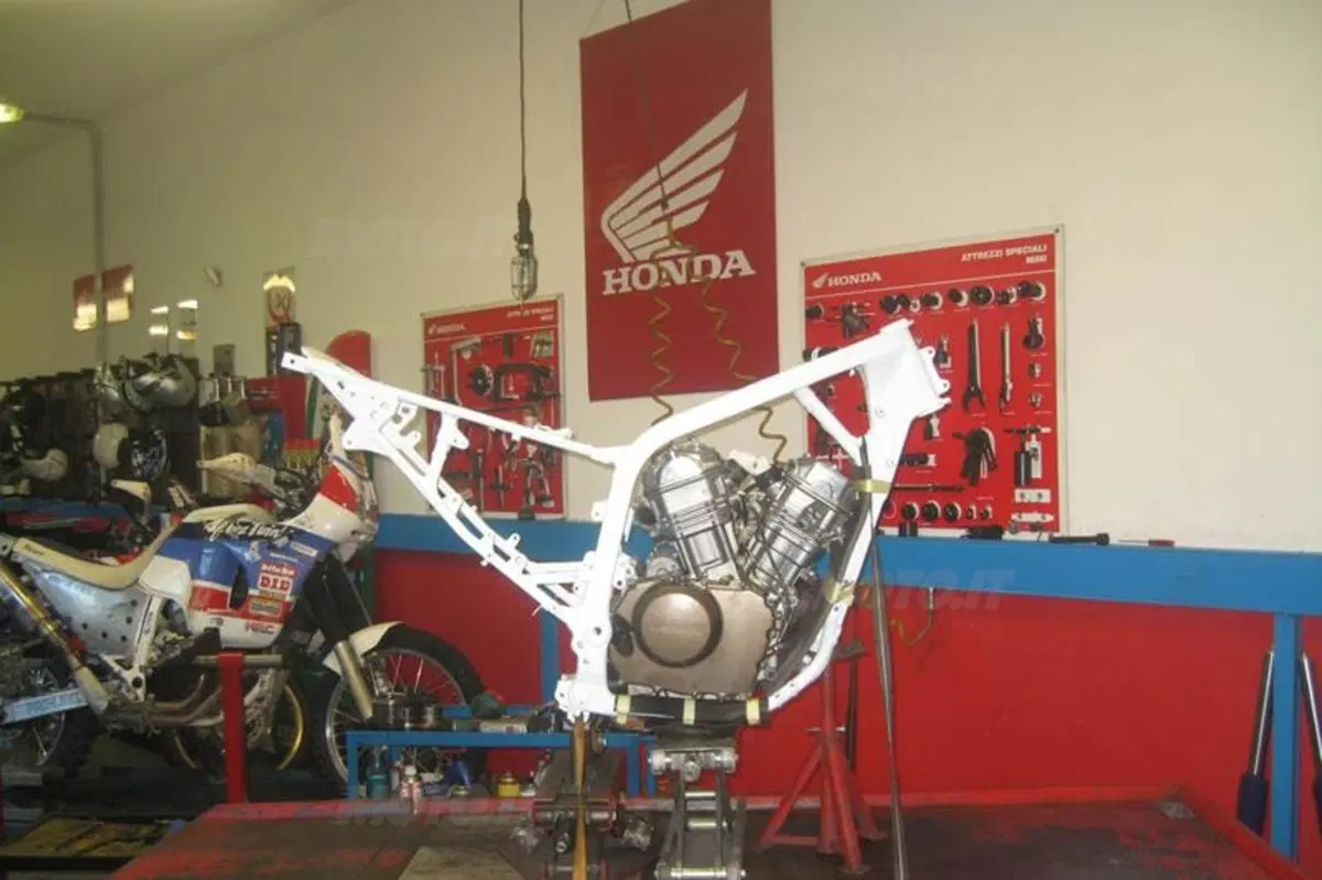 Come ti restauro l’Honda Africa Twin 650 (56)