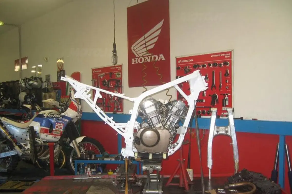 Come ti restauro l’Honda Africa Twin 650 (58)