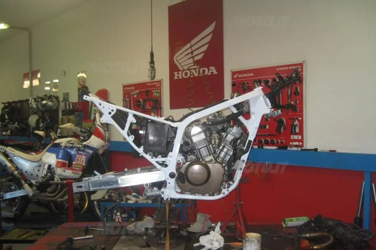 Come ti restauro l’Honda Africa Twin 650 (62)