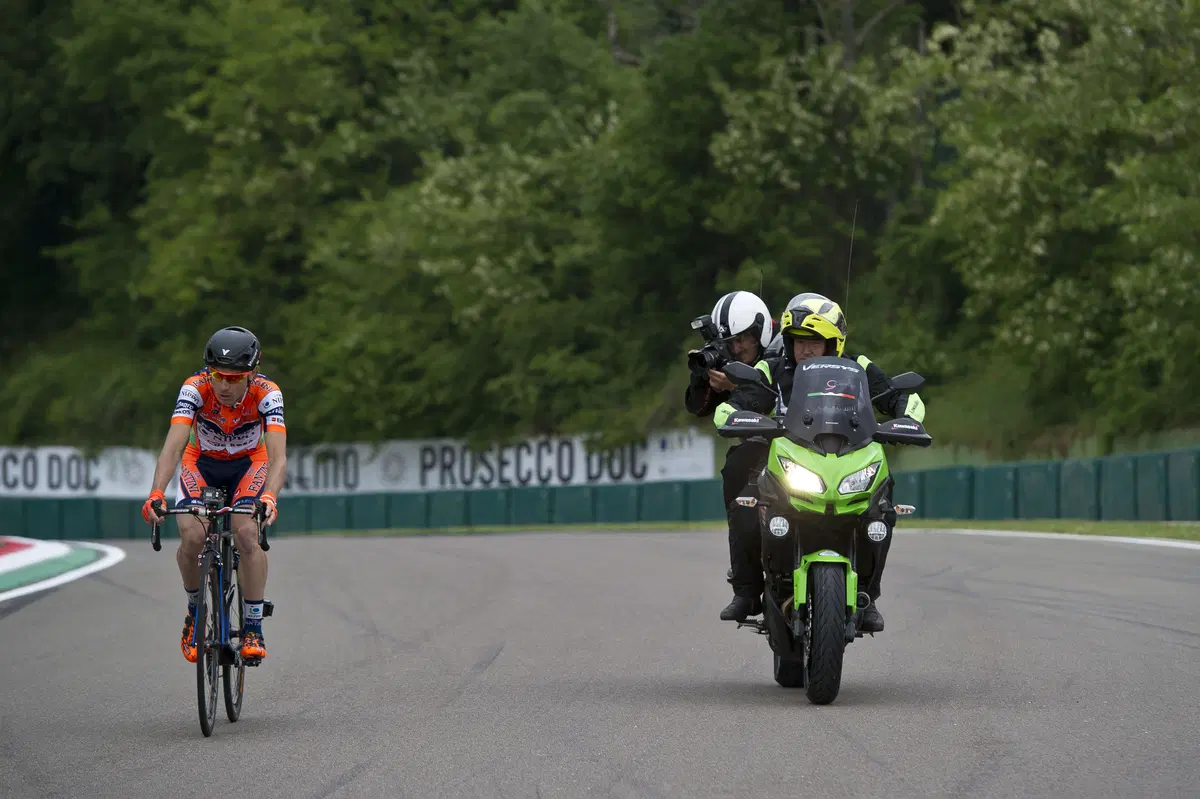 Kawasaki Versys 650 è la moto ufficiale del Giro D’Italia 2016 (24)