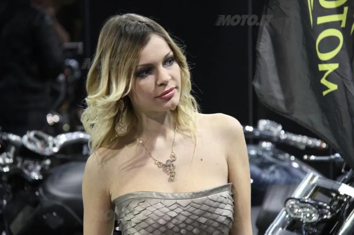 Le girls del Motor Bike Expo di Verona (3)