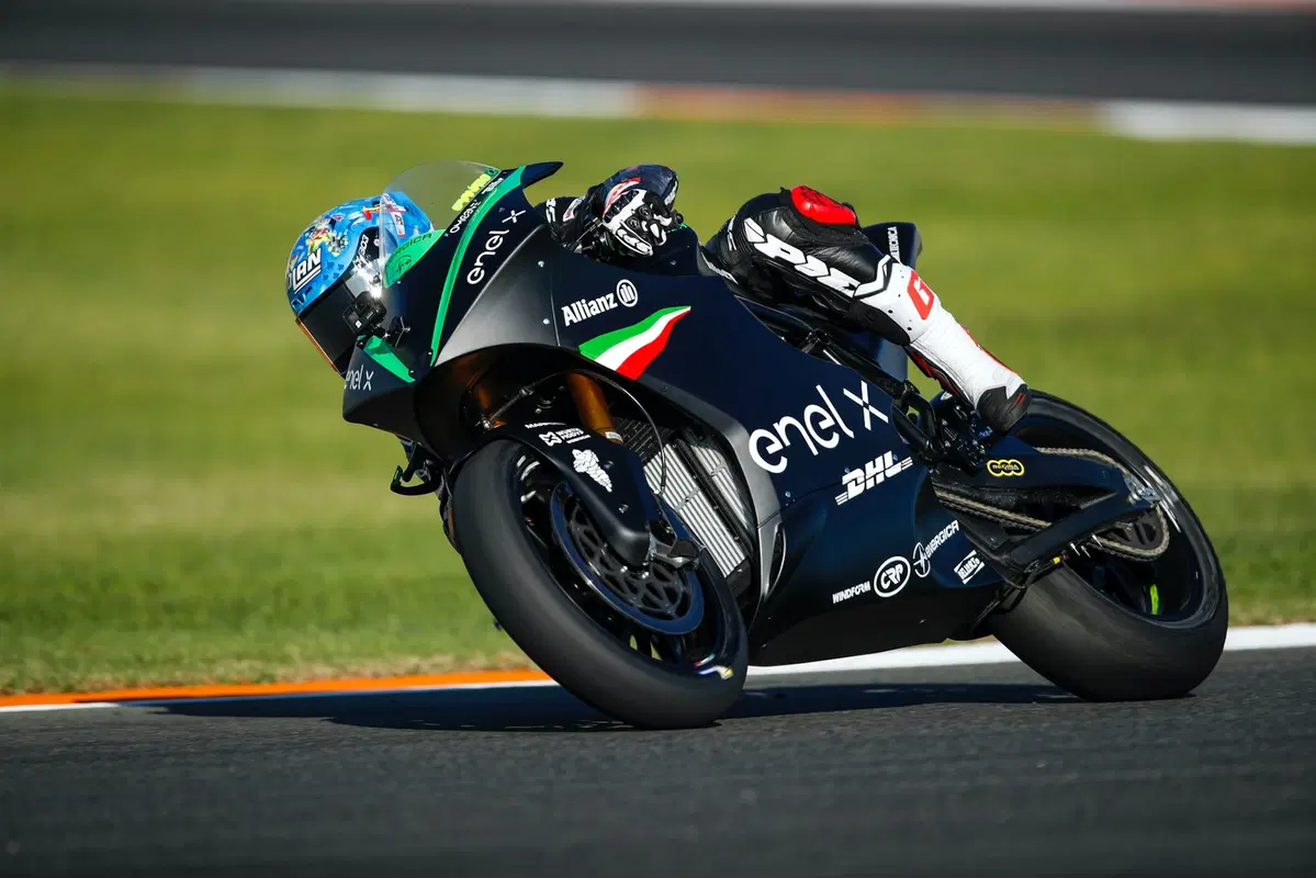 Marco Melandri: “La MotoE è una vera moto da corsa” (7)