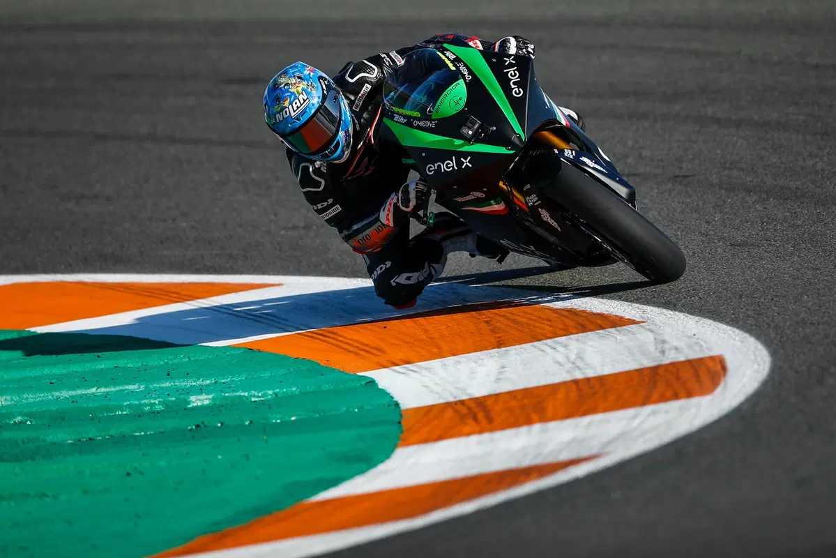 Marco Melandri: “La MotoE è una vera moto da corsa” (10)