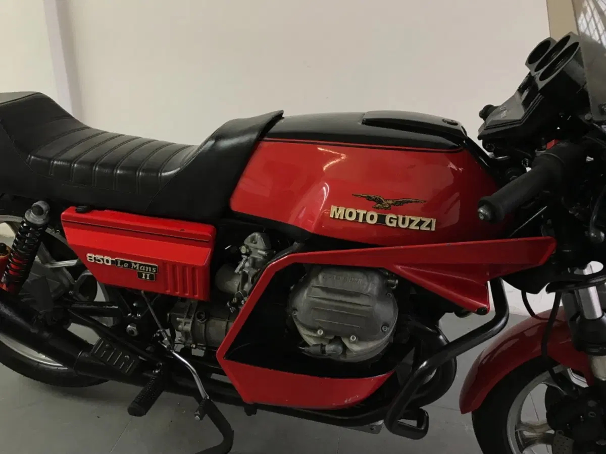 Moto Guzzi Le Mans 850 (3)