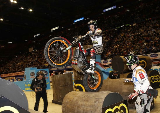 Toni Bou vince l'Indoor Trial di Geneve