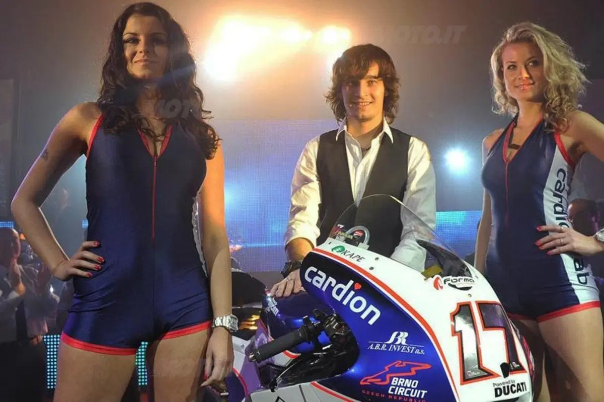 Ducati GP12: 250 cavalli lanciati a 360 km/h (3)