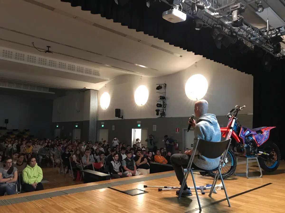 Davide Ciceri, "Dal settimo cielo al settimo piano". Ci vuole cuore (13)