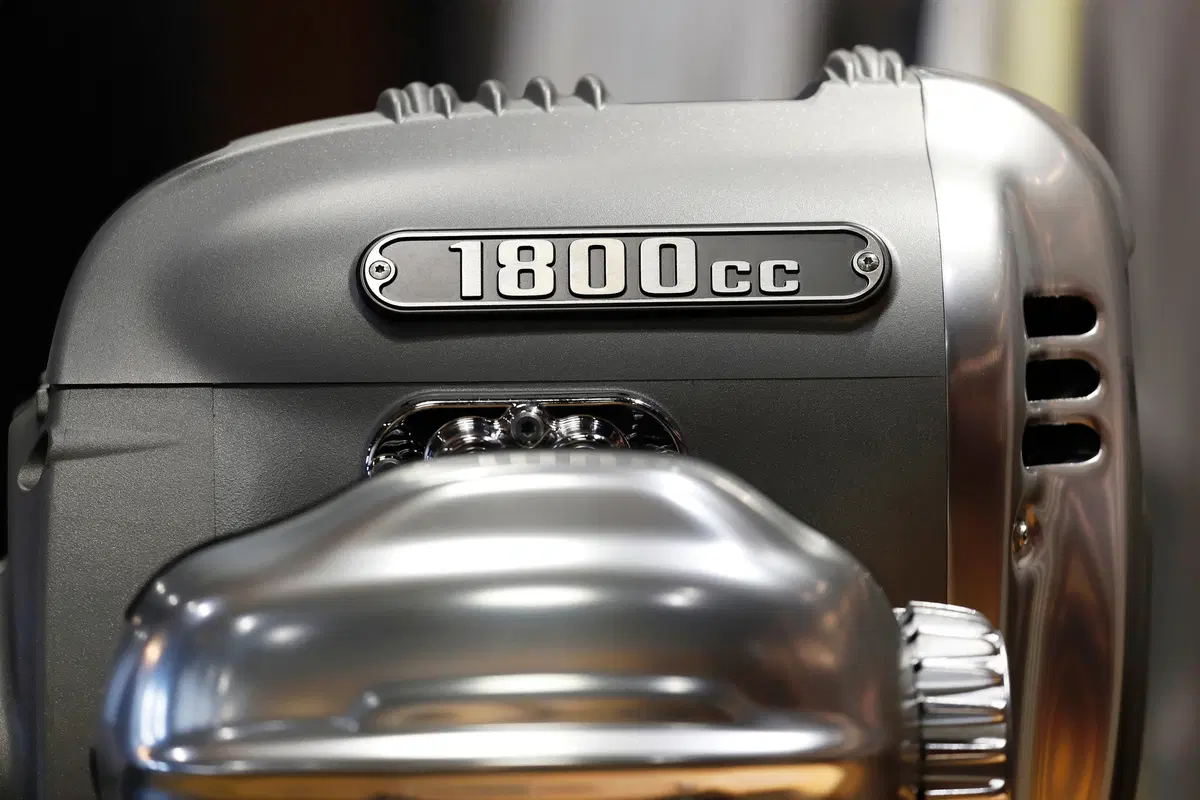 BMW presenta il Big Boxer 1800 cc al centro di sperimentazione di Miramas (15)