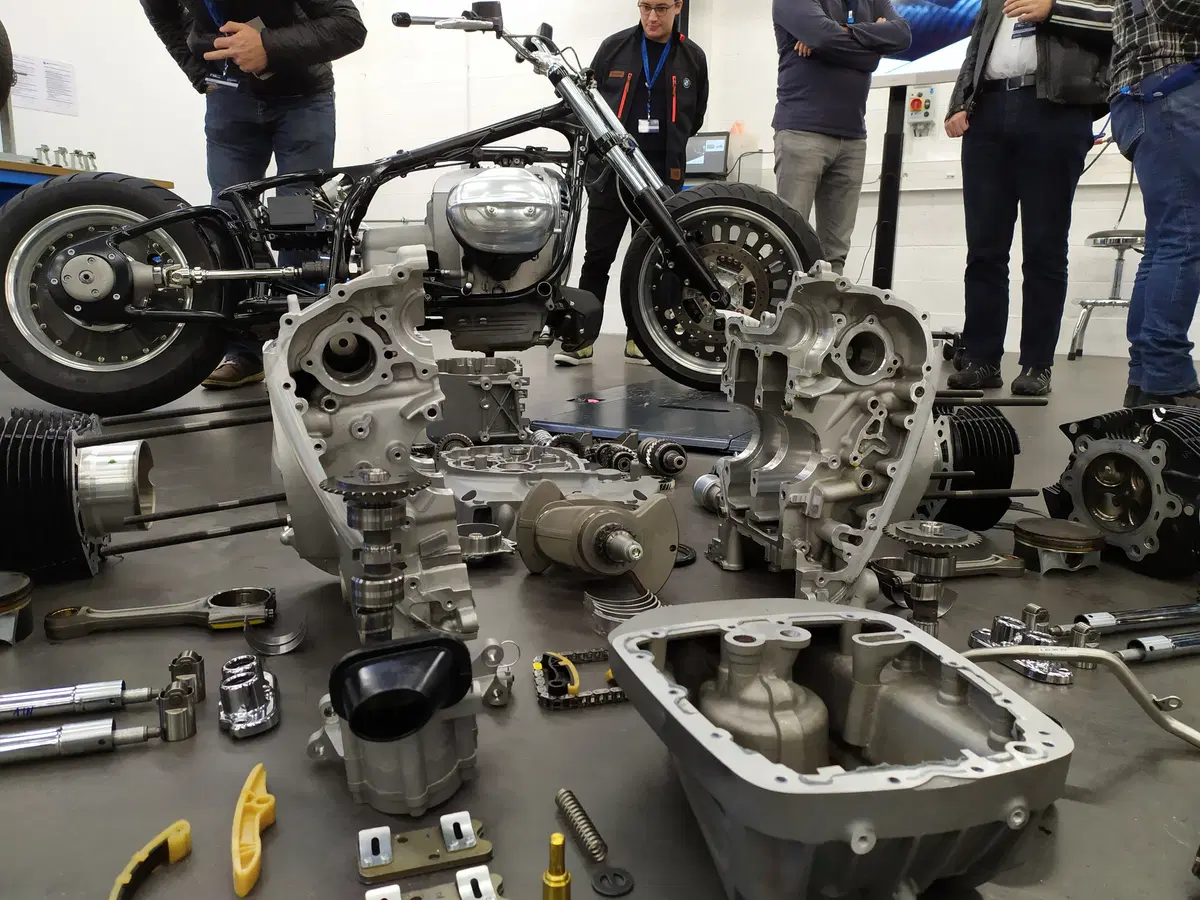 BMW presenta il Big Boxer 1800 cc al centro di sperimentazione di Miramas (25)