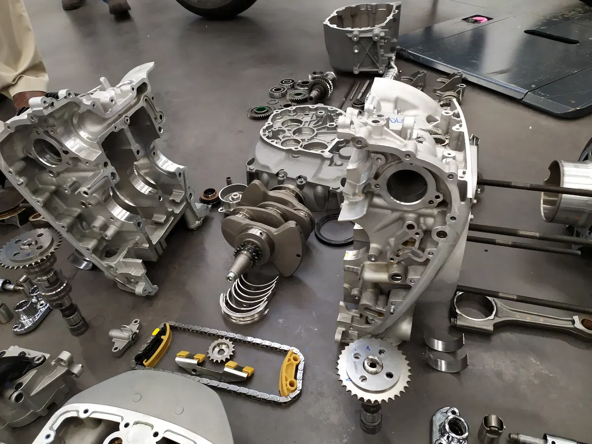 BMW presenta il Big Boxer 1800 cc al centro di sperimentazione di Miramas (27)