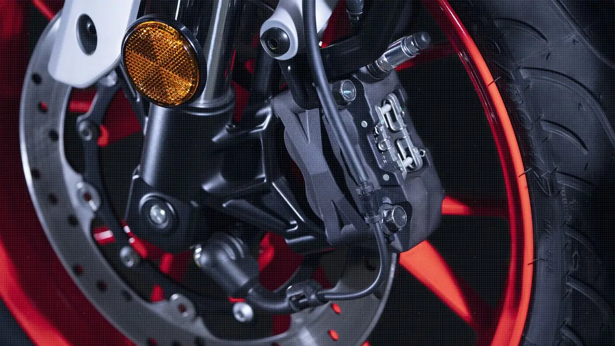 Yamaha MT-125 2020: look e grinta della MT-09 a portata di patente A1 (4)