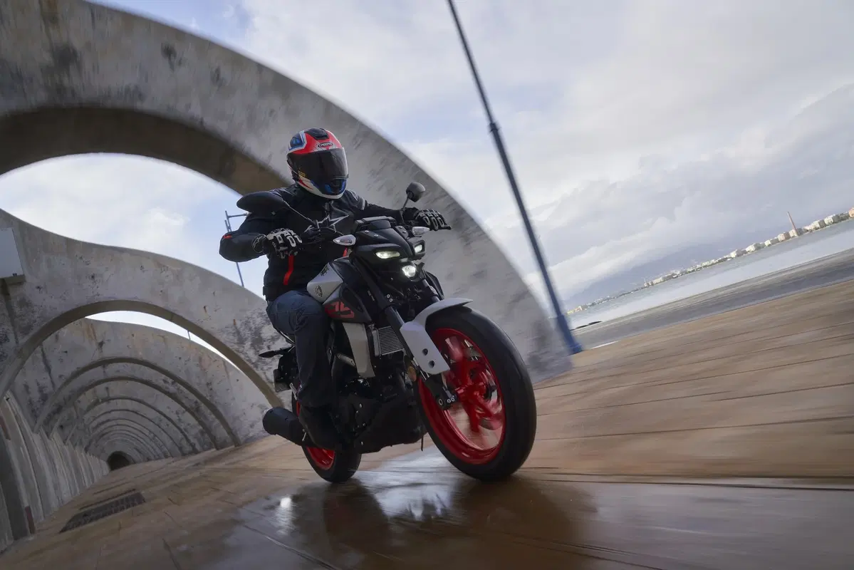 Yamaha MT-125 2020: look e grinta della MT-09 a portata di patente A1 (16)