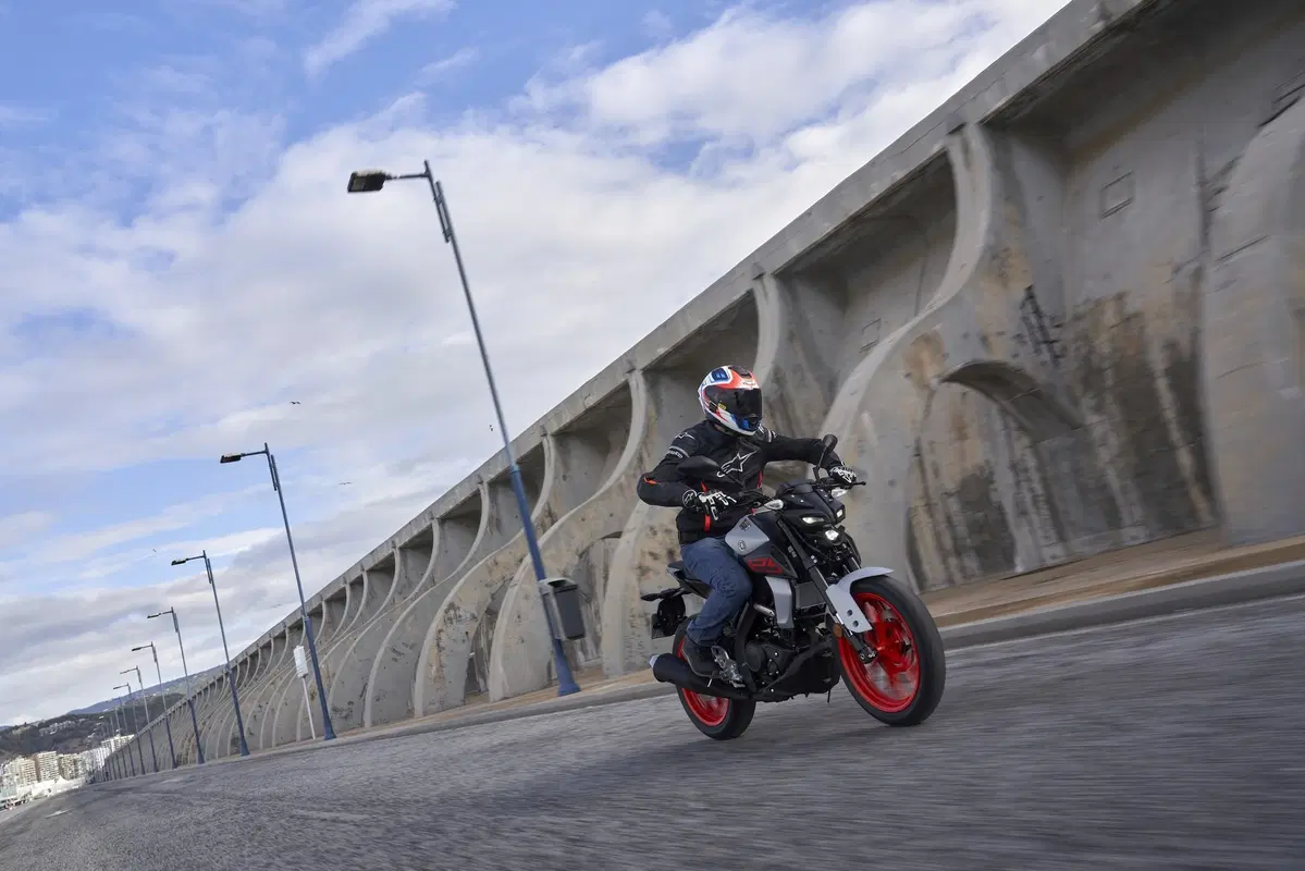Yamaha MT-125 2020: look e grinta della MT-09 a portata di patente A1 (19)