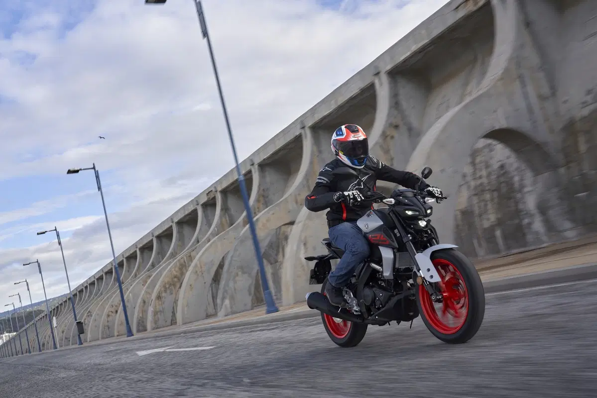 Yamaha MT-125 2020: look e grinta della MT-09 a portata di patente A1 (21)