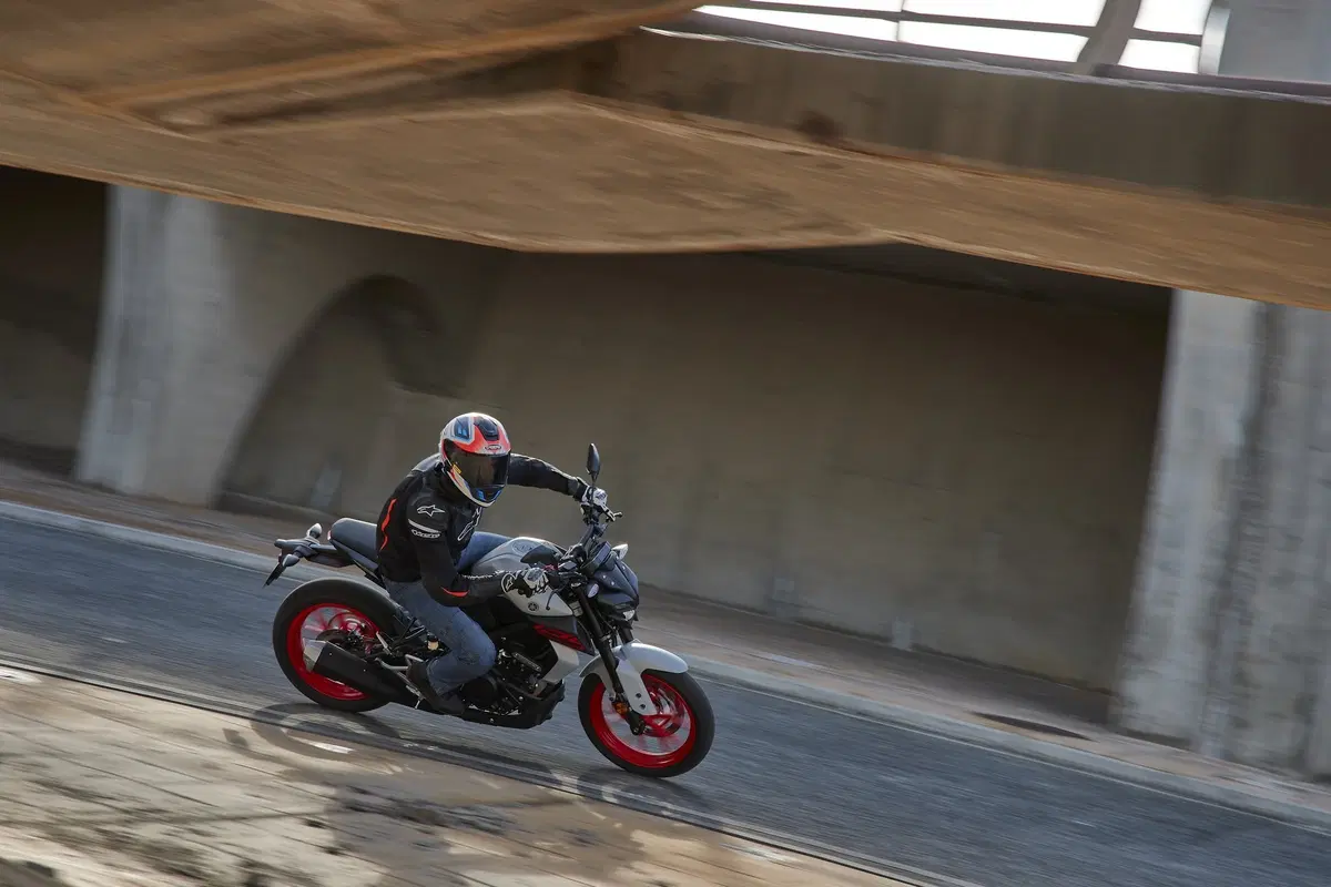Yamaha MT-125 2020: look e grinta della MT-09 a portata di patente A1 (30)